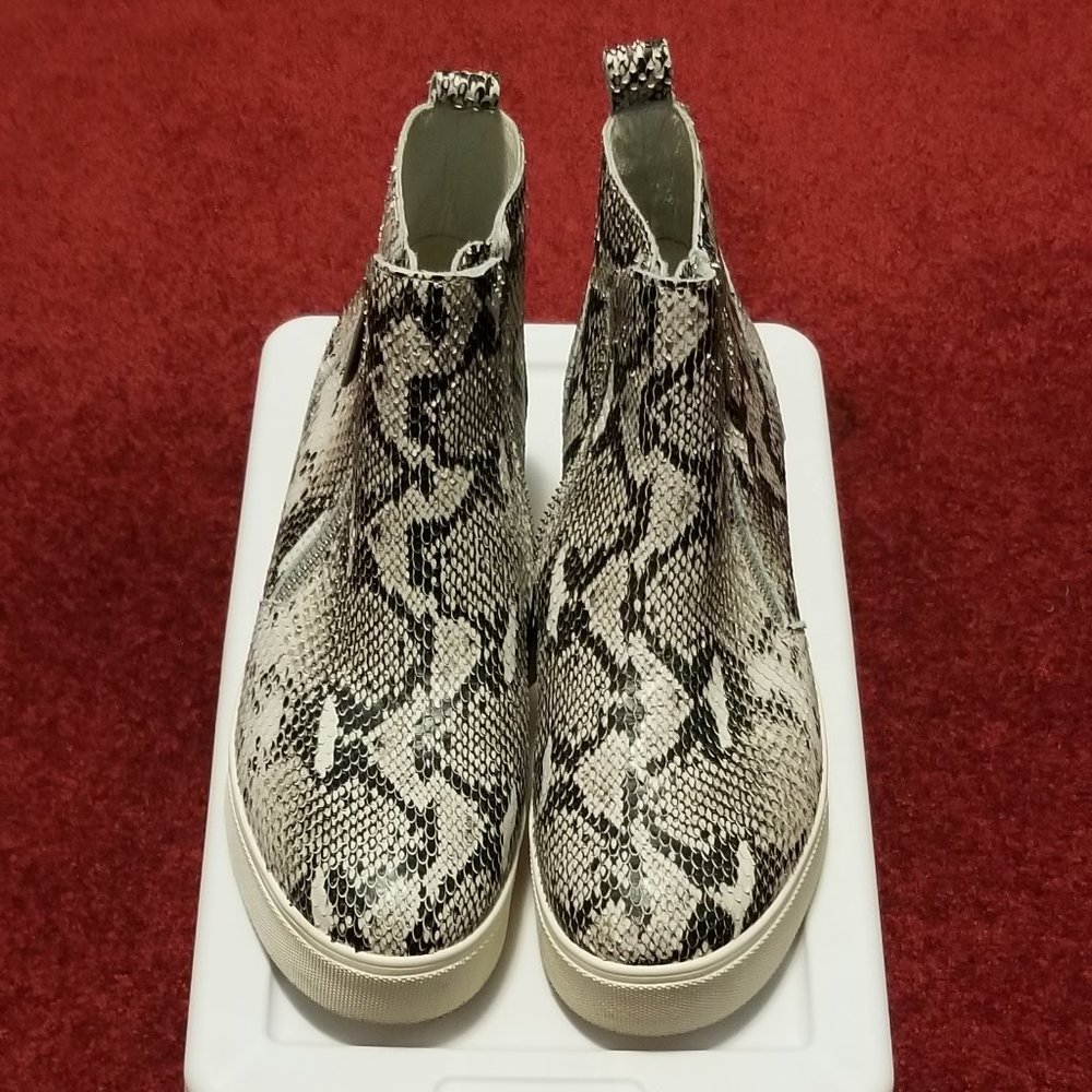 NYC J Slides booties